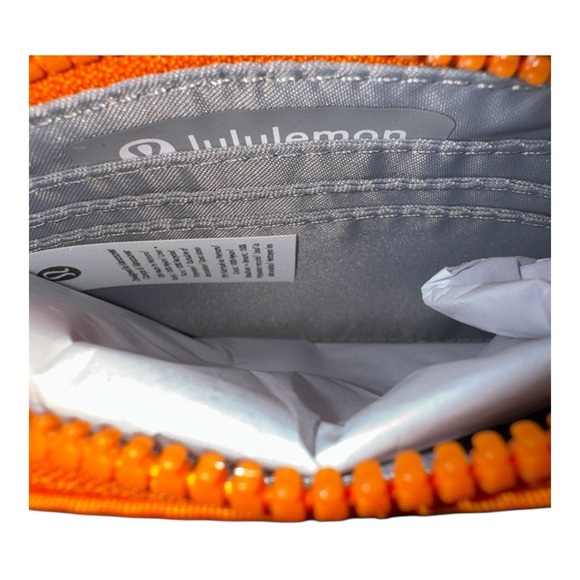 Lululemon Clippable Card Pouch, Lit Orange NWT - Picture 4 of 6